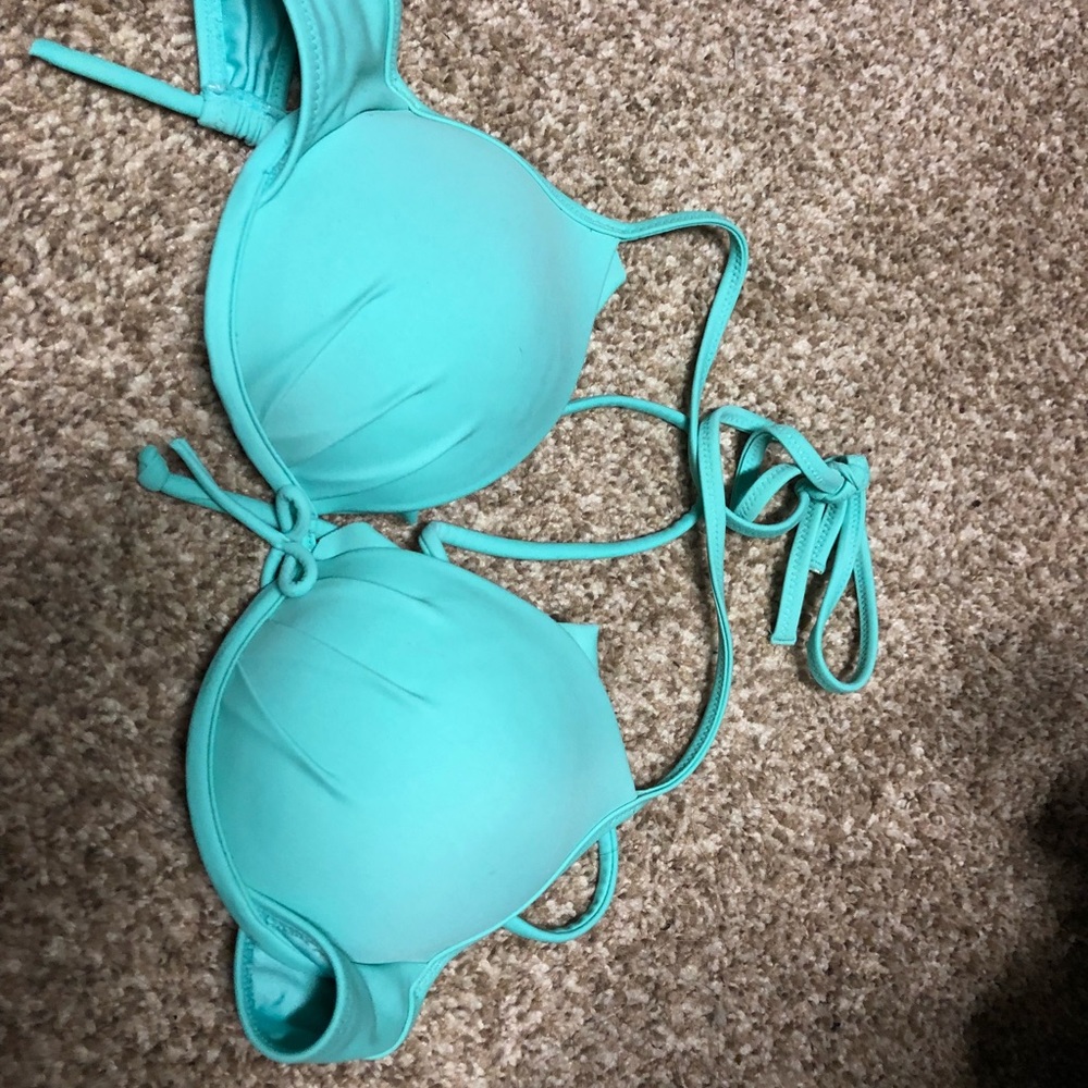 Victoria Secret Bathing Suit Top 32B